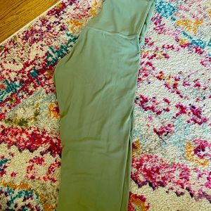 Lululemon size 2 align leggings - willow green 28”